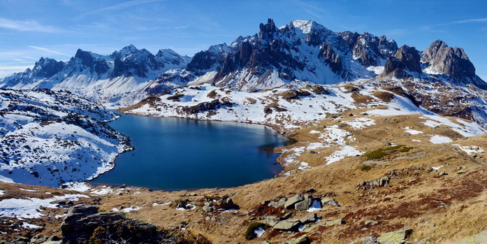 Haute Clare - Panorama du massif des Cerces, aprs l'croulement du 29 octobre 2016