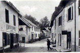 Villeneuve, la rue principale au début du siècle dernier