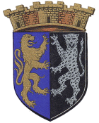 Blason de la Salle-les-Alpes - Parti d'azur au lion d'or et de sable  la panthre d'argent affronts