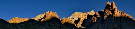 Haute Clarée - Lever de soleil sur le massif des Cerces