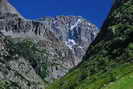 La Brarde - La face nord-ouest de l'Ailefroide (3954 m) en vue des abords du hameau