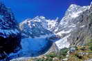 Barre des crins (4102 m) - Glacier Noir - Au fond, le Pic Coolidge et le Fifre