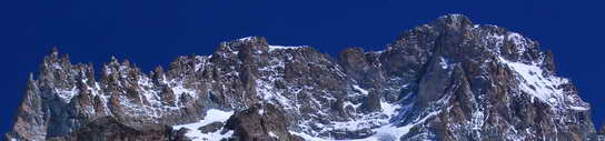 La crête sommitale de la Barre des Écrins