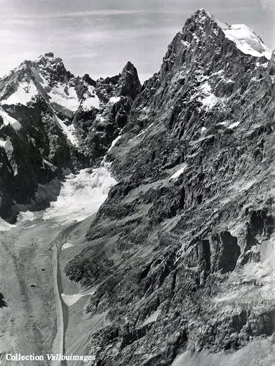 Barre des crins (4102 m) - Face sud-est - Glacier Noir