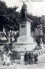 Haute Provence - Digne - Monument Gassendi