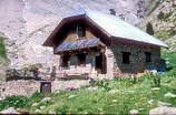 Haute Provence - Massif des Trois-vchs - Refuge de l'Estrop (2050 m)