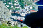 Ballstad - Entrée du port vue de Ballstadheia (268 m)