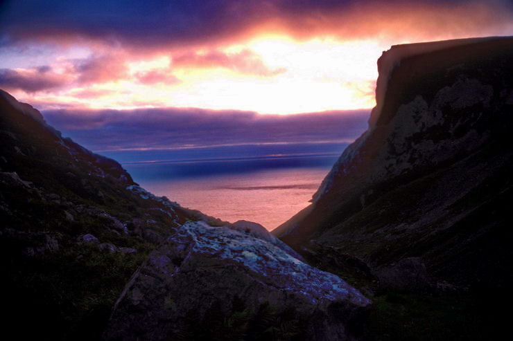 Fredvang - Mer de Norvge - Photo prise  23h au-dessus de Kvalvika