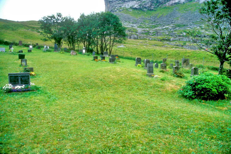 Srvgen - Bunesfjorden - Bunes