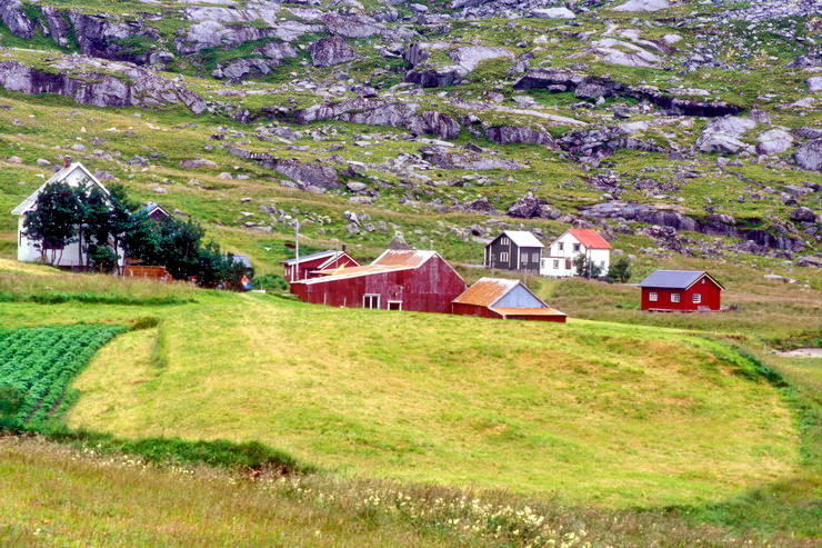 Sørvågen - Bunesfjorden - Bunes