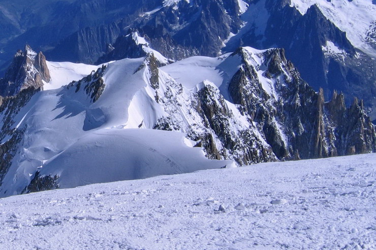 Mont-Blanc - 4808 m ! - Aiguille du Midi (3842 m) - Mont Maudit (4465 m) - Mont Blanc du Tacul (4258 m) - Aiguilles du Diable (4114 m)