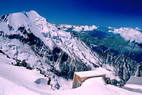 Mont-Blanc - Refuge de l'Aiguille du Goter (3817 m) - Aiguille de Bionnassay (4052 m)