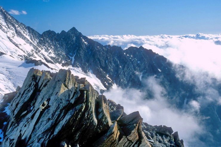 Tte Rousse - Aiguille de Tricot (3665 m)