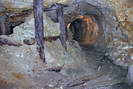 Mines d'argent du Fournel - Salle des poutres, avant dégagement