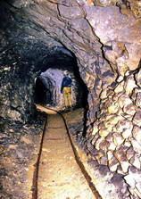 Mines d'argent du Fournel - Galerie de roulage du niveau Sainte Barbe