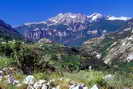 Saint-Martin-de-Queyrires - Vue gnrale du site - Au fond, Queyrires