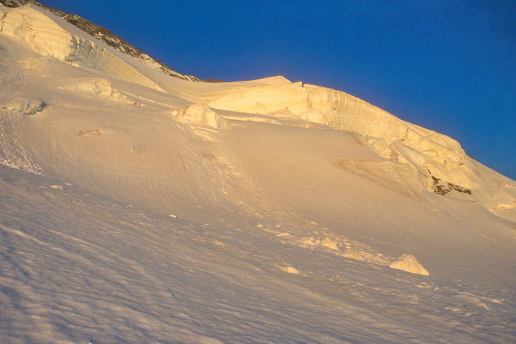 Barre des crins (4102 m) - Lever de soleil sur la face nord