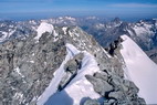 Barre des crins (4102 m) - Arte sommitale et Dme de Neige des crins (4015 m)