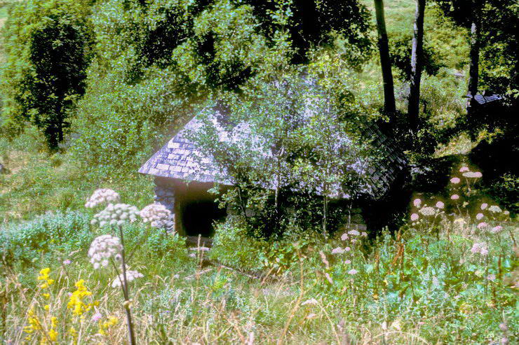 Dormillouse - le Vieux moulin (1680 m)