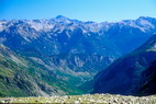 Valle de Freissinires - la Combe, au fond, le Plan - A l'arrire plan, le Grand Pic de Rochebrune