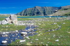 Lac Faravel (2386 m) - Le Piquet et Crte des Uvernaus