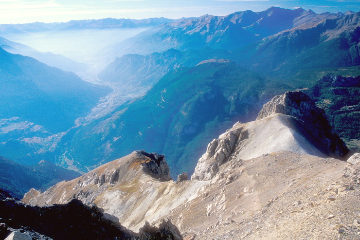 Tte d'Amont - Brume sur la valle de la Durance - Tte d'Aval (2698 m)
