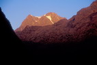 Tour de Montbrison - Vallon de la Selle - Lever de soleil sur le Mont Pelvoux