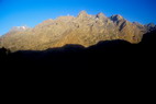 Tour de Montbrison - Vallon de la Selle - Lever de soleil sur le massif de Clouzis