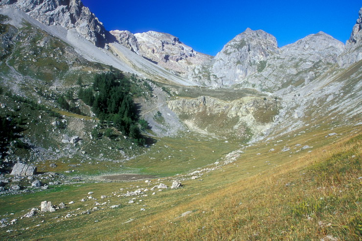 Tour de Montbrison - Les Partias (2104 m) - Cime de la Condamine (2940 m)