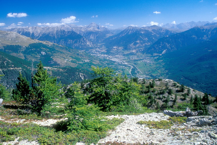 Tour de Montbrison - Point 2270 m - Bassin de Brianon 