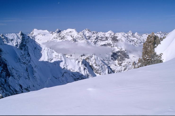 Ski en crins - Les Rouies (3589 m), Pointe du Vallon des tages (3564 m)