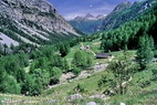 Valle troite - Vue gnrale depuis l'amont - Les Serres (1800 m)